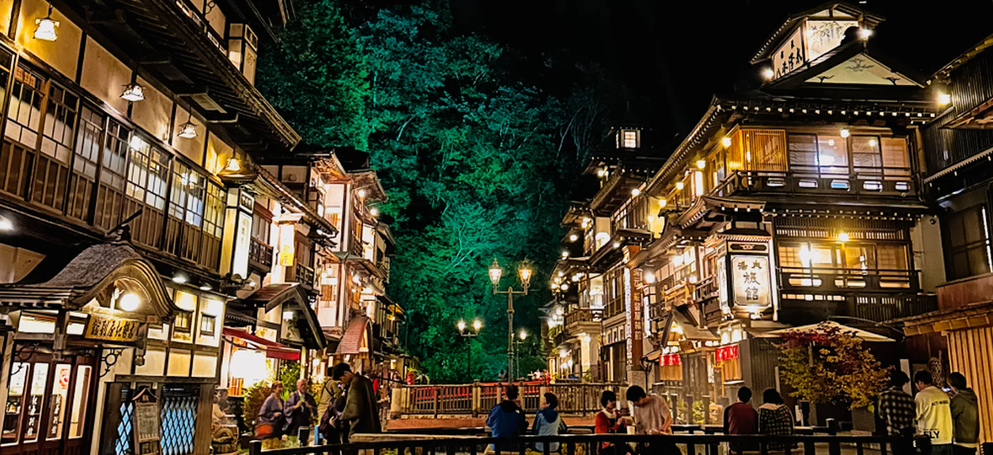 銀山温泉観光情報サイトの案内イメージ